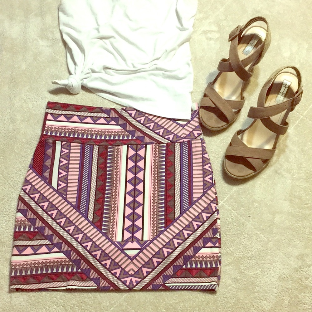 Charlotte Russe Aztec Mini Skirt Medium